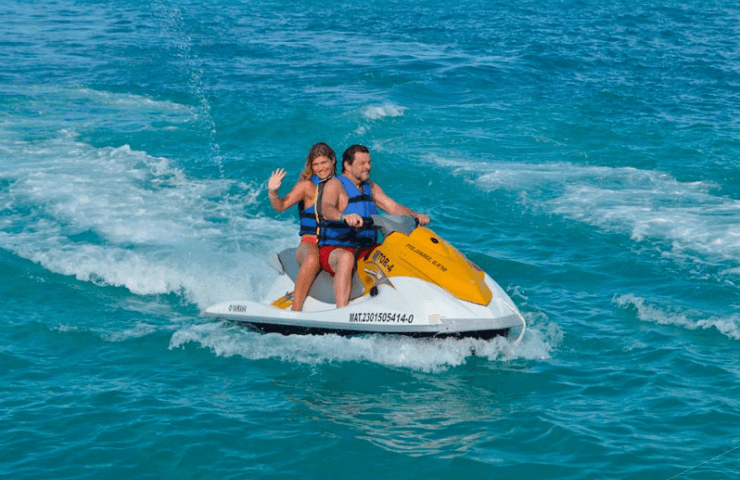 Moto acuaticas Wave runner